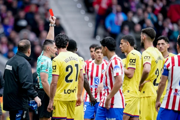 Foto colorida do jogo entre Atlético de Madrid e Getafe - Metrópoles
