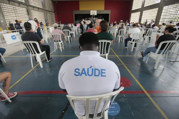 A procura por testes de Covid-19 aumento na cidade do Rio de Janeiro