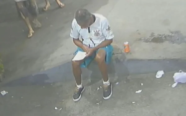 imagem colorida idoso baleado distribuidora de bebidas goias