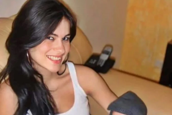 Mãe de Eliza Samudio homenageia a filha após prisão de goleiro Bruno