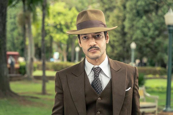 Patrick Sampaio sobre Artur de Além da Ilusão: “Um idealista”