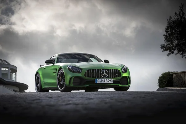 Mercedes-Benz começa a vender no país o AMG GT R. Preço: R$ 1,2 milhão