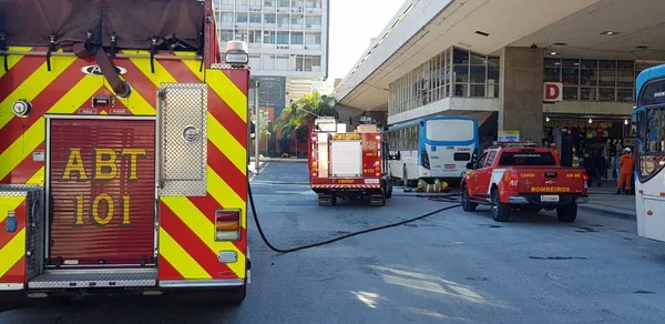 Superaquecimento em ônibus causa explosão na Rodoviária do Plano
