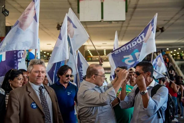 Evangélicos dizem ter recebido dinheiro de igreja para apoiar Ibaneis