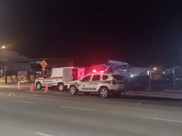 Travesti é assassinada a tiros no meio da rua em Blumenau (SC)