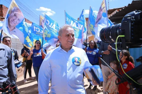 TRE julga improcedente pedido de inelegibilidade e Izalci continua na disputa ao GDF