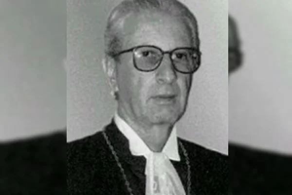 Morre ex-presidente do TJDFT Luiz Claudio Abreu