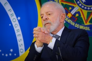 O presidente Lula vai receber taxista