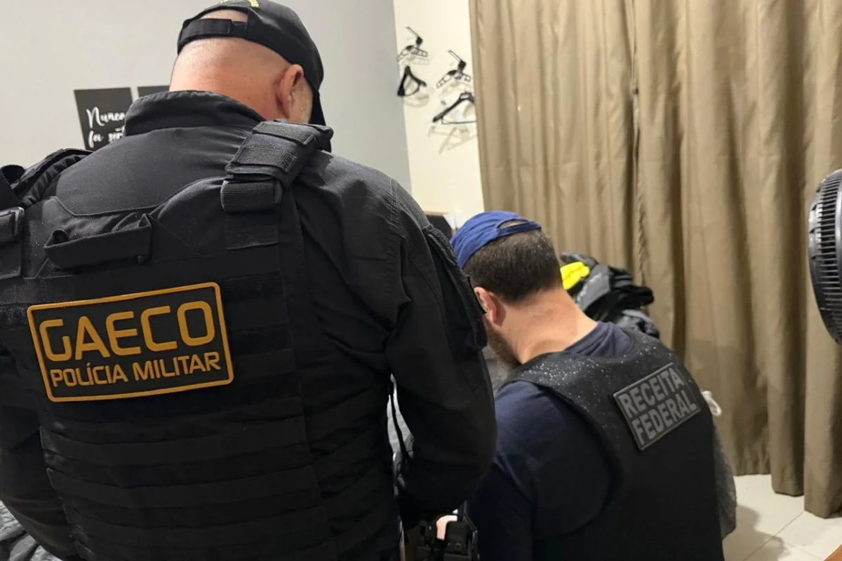 Grupo que contrabandeou R$ 300 milhões em perfumes é alvo da Receita - imagem 2 Grupo que contrabandeou R$ 300 milhões em perfumes é alvo da Receita - imagem 2