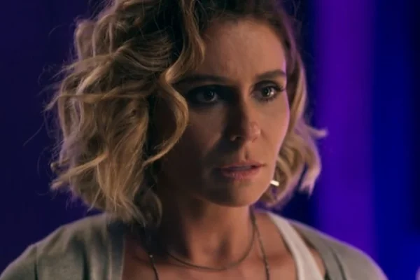 Segundo Sol: Luzia descobre que Valentim é filho de Karola e Beto