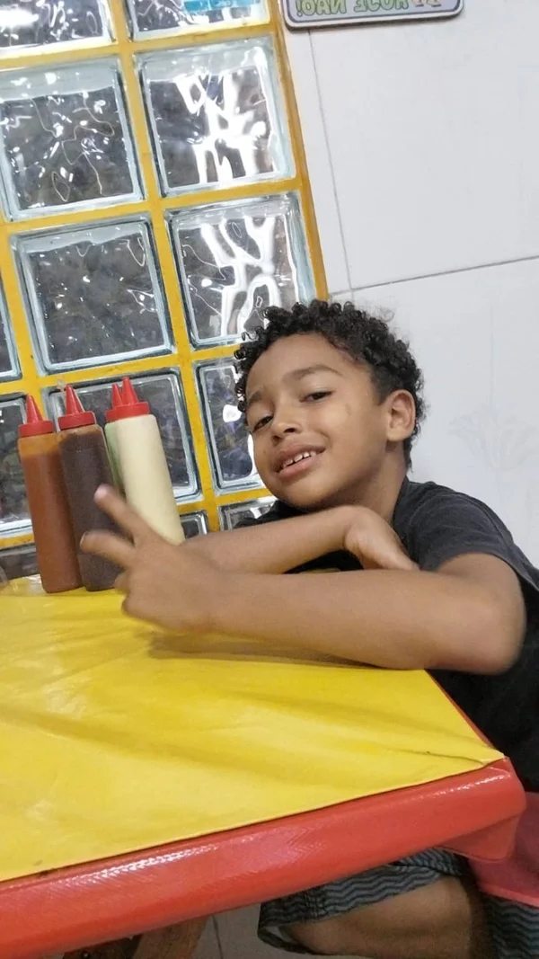 Menino de 6 anos desaparece na Praia da Barra