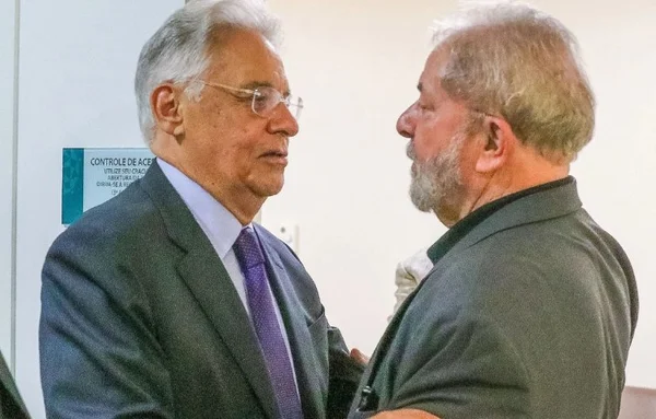 Entorno de FHC espera que ex-presidente se posicione a favor de Lula