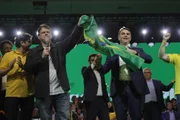 Vídeo de Michelle e Bolsonaro de IA: o que marcou lançamento de Flávio à Presidência - imagem 3 Vídeo de Michelle e Bolsonaro de IA: o que marcou lançamento de Flávio à Presidência - imagem 3