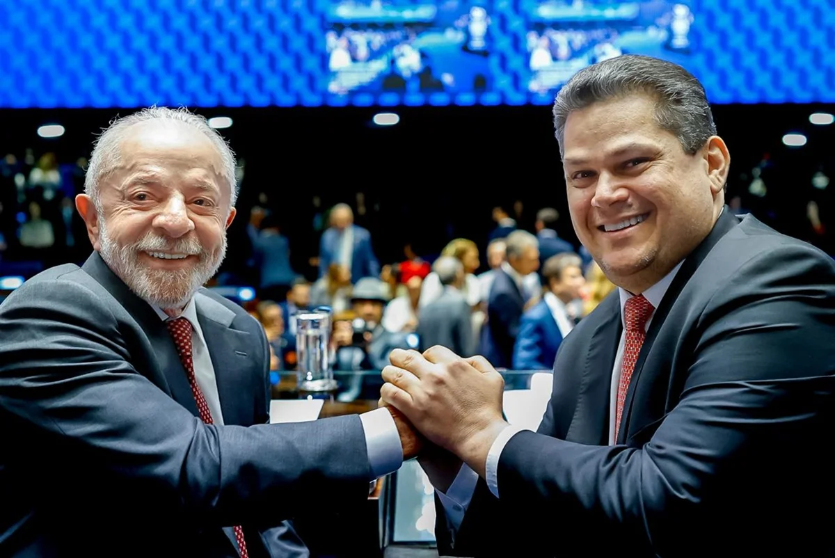 Luiz Inácio Lula da Silva e Davi Alcolumbre Luiz Inácio Lula da Silva e Davi Alcolumbre