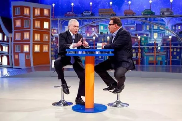 Temer concede entrevista ao apresentador Ratinho nesta segunda (29/1)