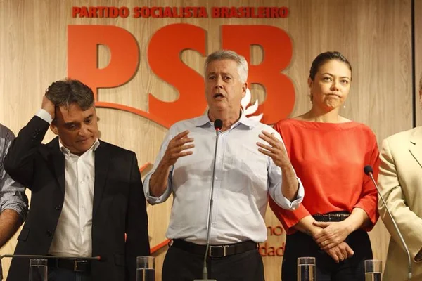 Em evento no PSB, Rollemberg apresenta chapa que disputará as eleições