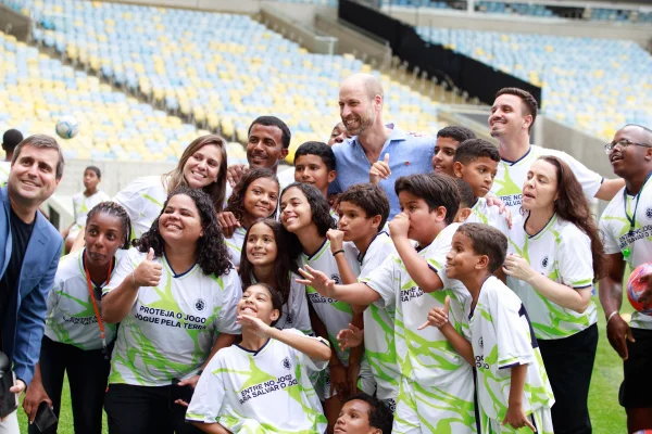 Conheça a história do time Terra FC, que jogou com William no Maracanã