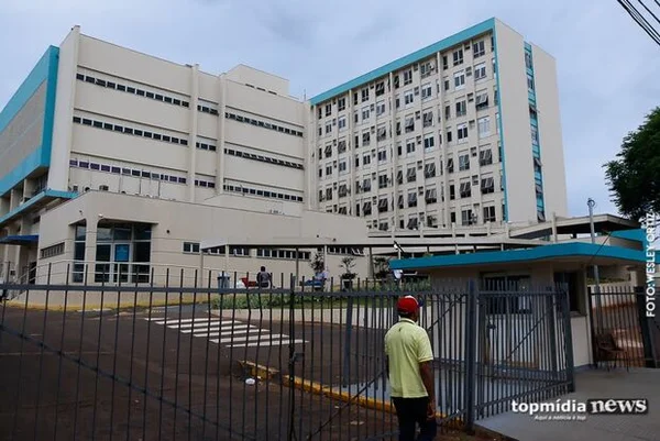 Imagem colorida de Santa Casa em Campo Grande - Metrópoles