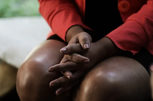 Campanha orienta servidores da saúde contra feminicídio