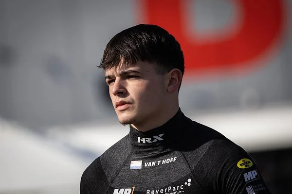 O piloto Dilano Van't Hoff morreu neste sábado (1º/7) durante uma corrida da Fórmula Regional Europeia (Freca), considerada uma categoria de acenso para a Fórmula 1.
