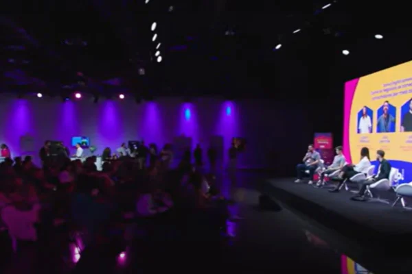 Evento reúne nomes de peso para discutir publicidade digital em SP