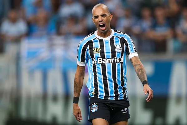 Tardelli responde ao presidente do Atlético-MG: “Mereço respeito”