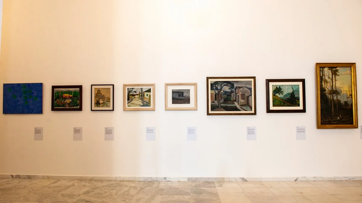Corredor com um exemplar de cada período da arte moderna brasileira Corredor com um exemplar de cada período da arte moderna brasileira