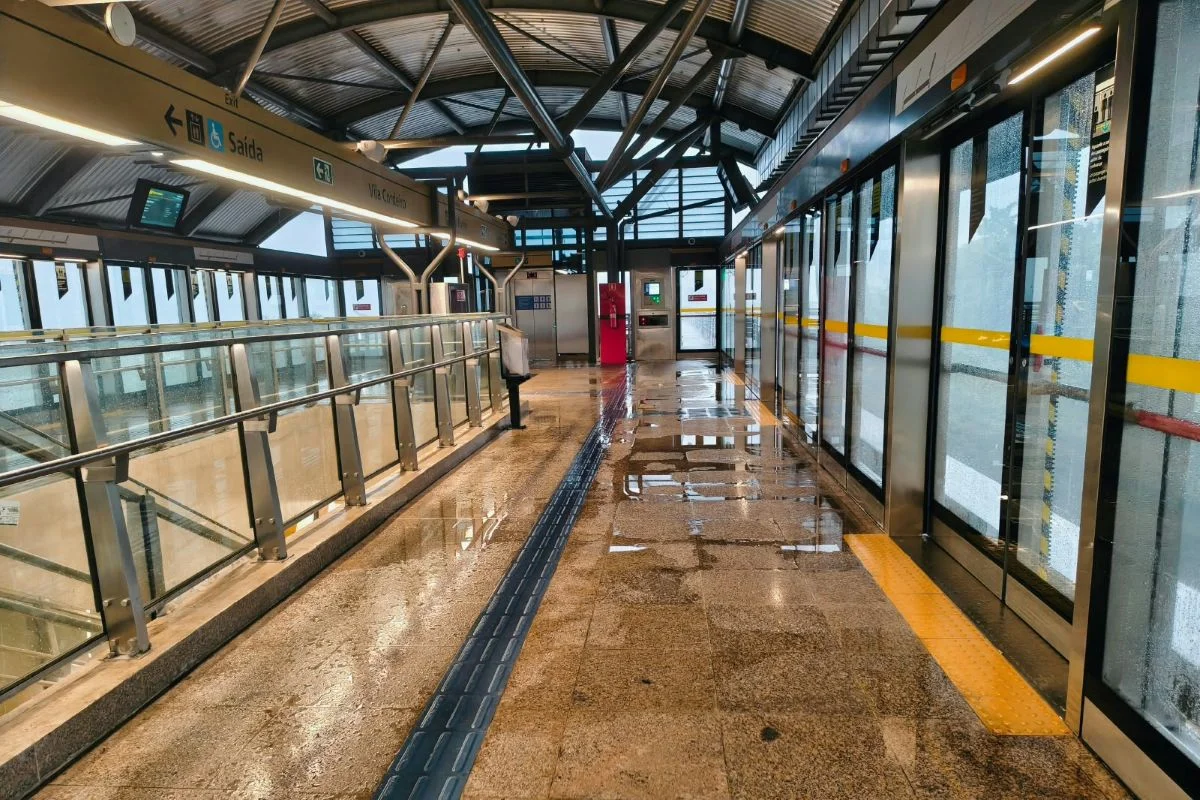 Estação Vila Cordeiro Estação Vila Cordeiro