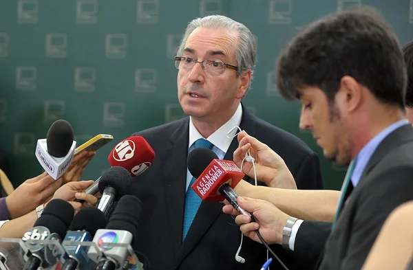 Eduardo Cunha aceita o pedido de impeachment contra a presidente Dilma Rousseff