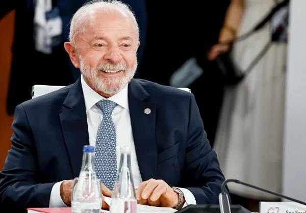 Em conversa no G7, Lula diz que “nunca foi esquerdista”