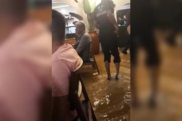 Chuva alaga restaurante