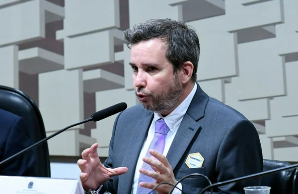 “Tenho de esperar as investigações”, diz novo presidente da Americanas