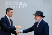 Presidente Lula é recebido na Cúpula de chefes de Estado, no Paraguai