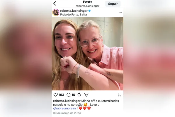 Roberta Luchsinger tem tatuagem de melhores amigas com Renata de Abreu Moreira, mulher de Lulinha