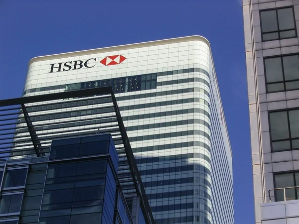 Lucro do HSBC mais que dobra e puxa bolsas internacionais