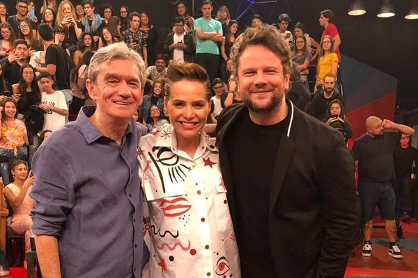 Selton Mello entrega nome do filho de Letícia Colin e Melamed