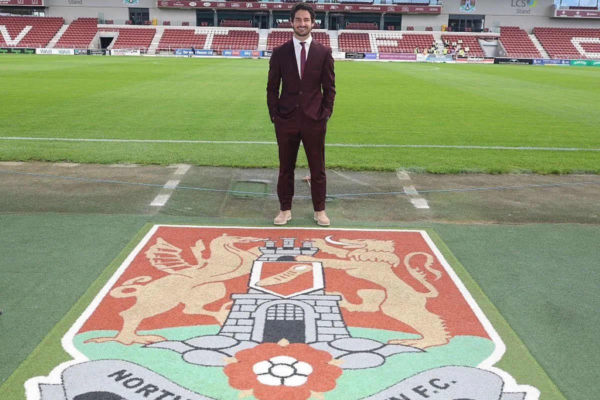 Consórcio com Alexandre Pato compra Northampton Town, da 4ª divisão inglesa