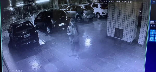 Homem rouba carro na Asa Norte