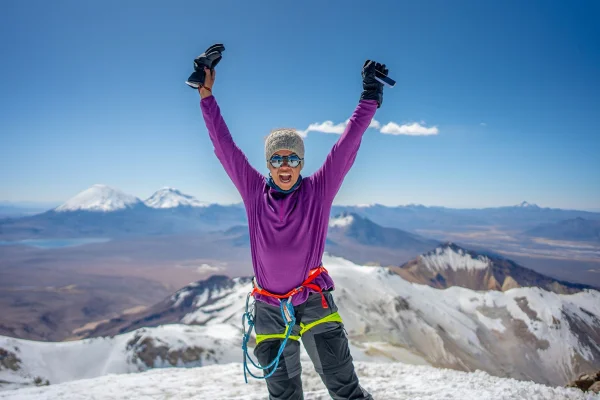 Montanhismo: 1ª mulher negra latina a subir o Everest revela desafios