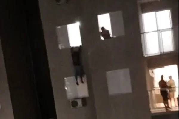 Homem foge pela janela do terceiro andar após confusão no Paraná