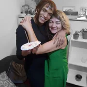 Aidê Torres e a filha Maya 