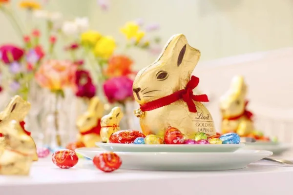 imagem colorida coelhinhos da Páscoa da Lindt