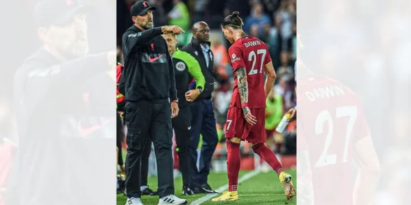 Em jejum de gols, Nuñez admite que “não entende nada” do que Klopp diz