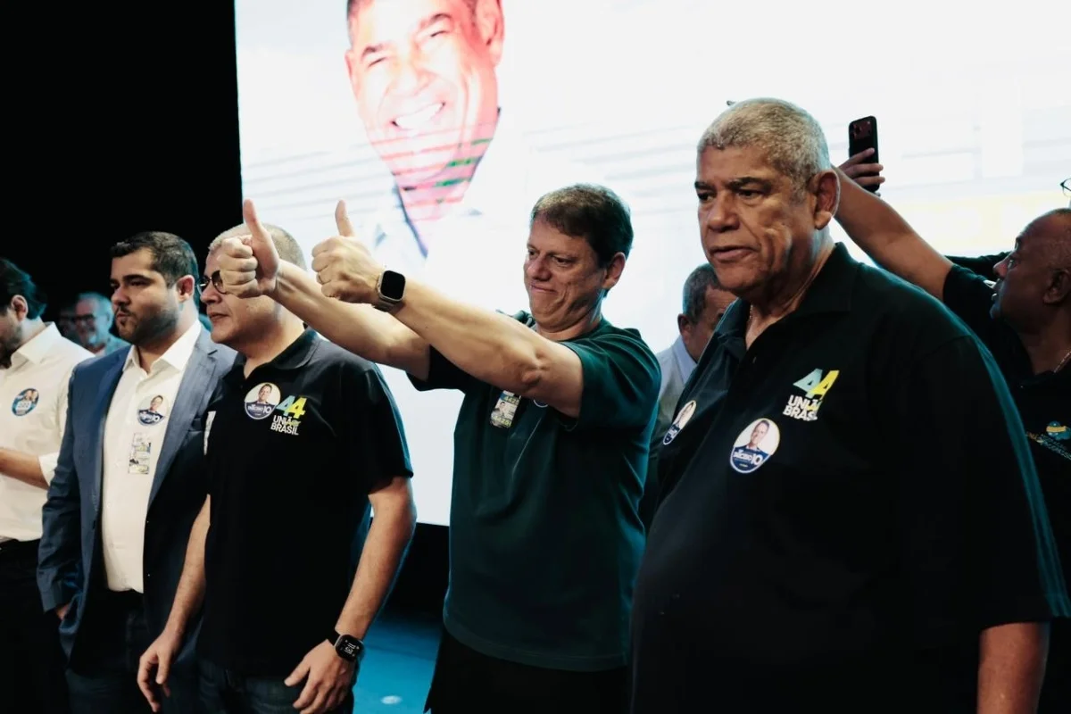 Tarcísio participa do lançamento das candidaturas de Alexandre Leite a deputado estadual e Milton Leite Filho a deputado federal Tarcísio participa do lançamento das candidaturas de Alexandre Leite a deputado estadual e Milton Leite Filho a deputado federal
