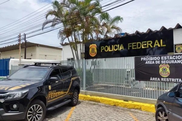Unidade da PF à qual Eduardo deve retornar fica no litoral; veja onde