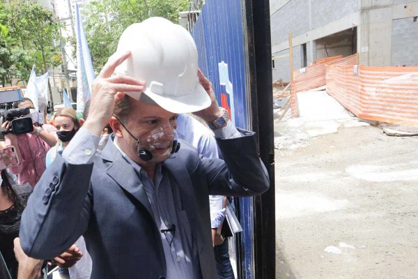 Celso Russomanno faz campanha em São Paulo