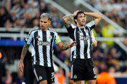 Newcastle perde na estreia da Champions League