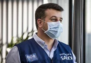 “Em outubro, vamos voltar a aglomerar, abraçar e beijar”, diz secretário de Saúde do RJ - imagem 3