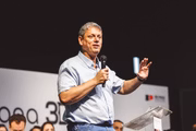 Governador Tarcísio de Freitas em evento na cidade de Araçatuba