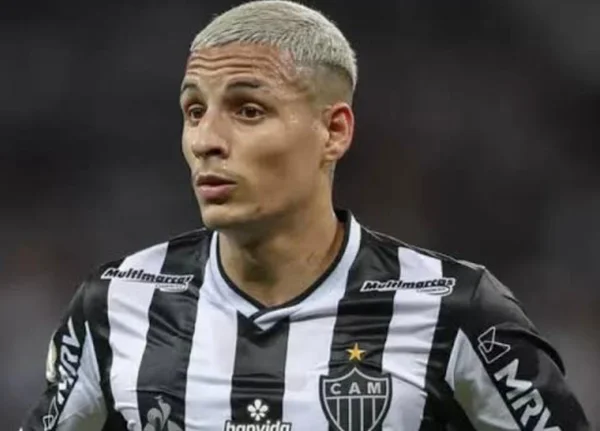 Seleção dos melhores do Brasileirão muda totalmente em relação a 2021